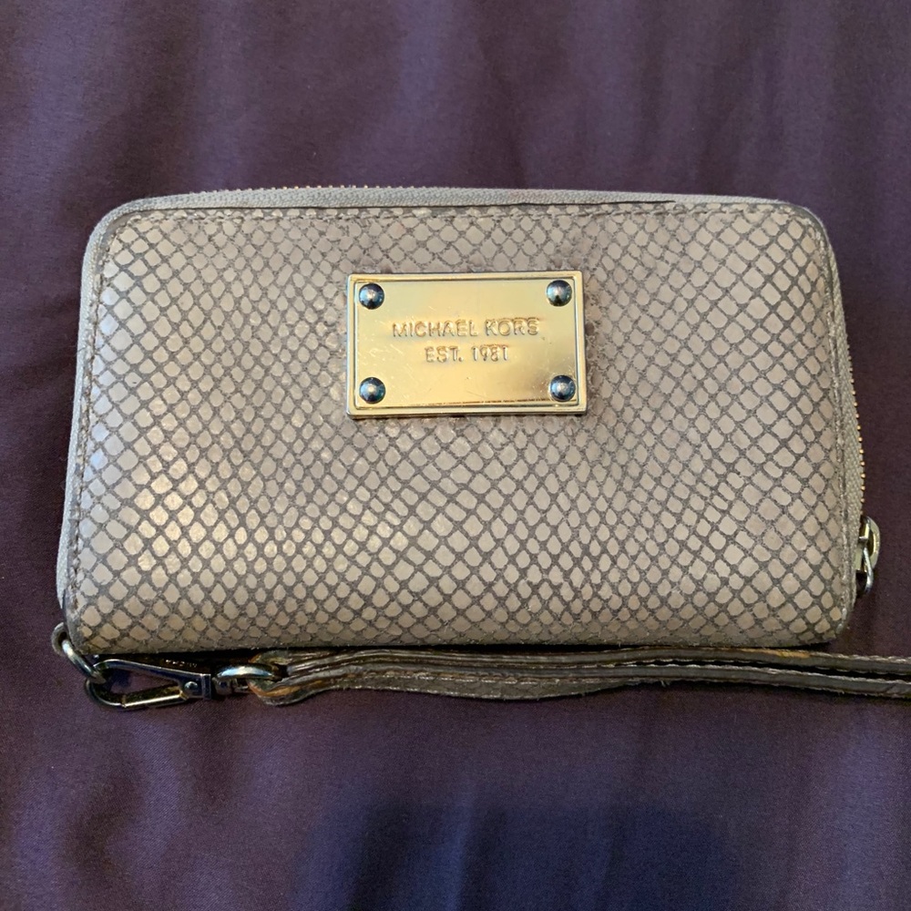 Michael Kors wallet